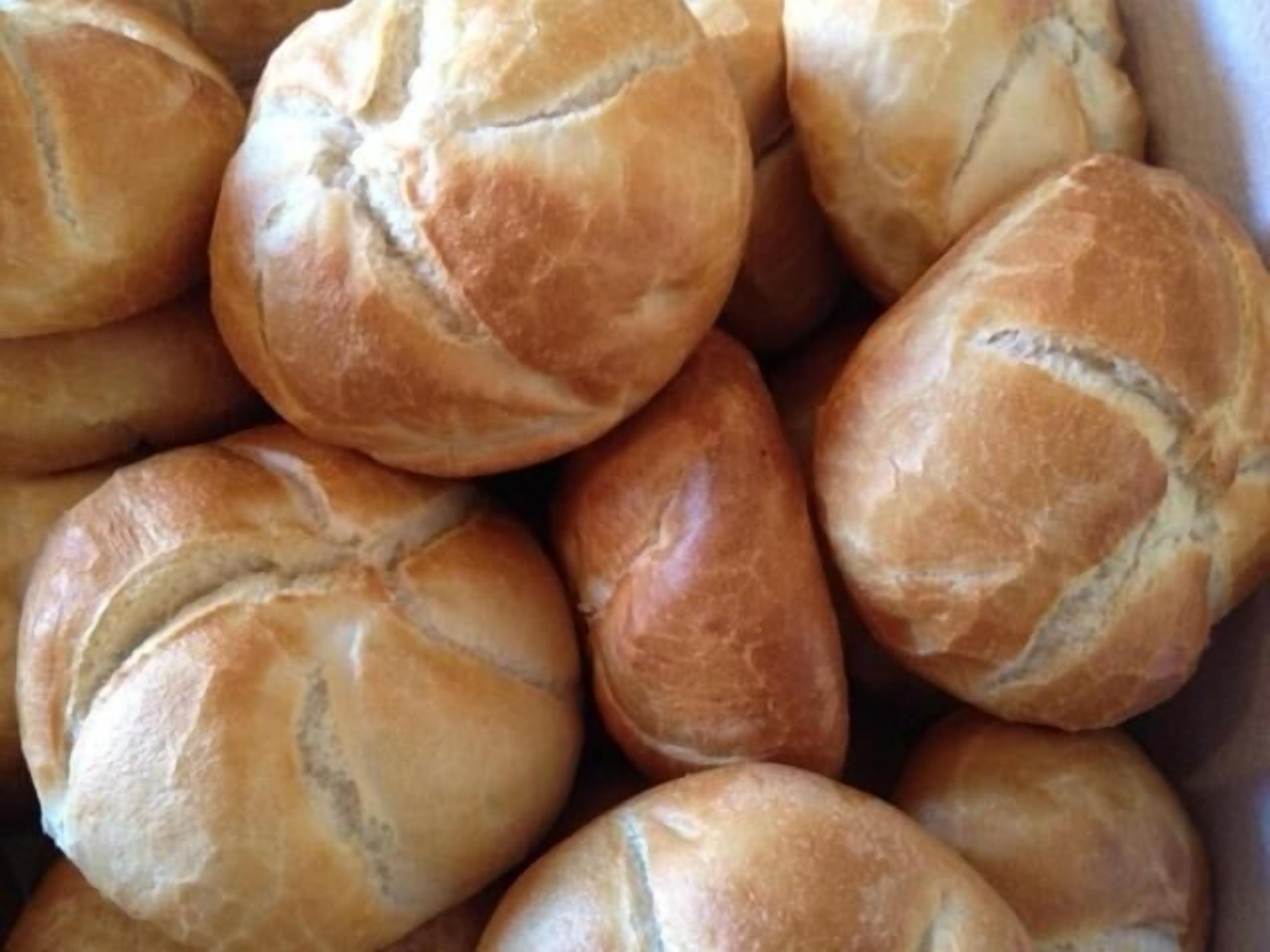 breakfast, dinner served; german cuisine, al fresco dining