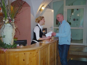 Lobby - Hotel Schwarzacher Hof (Schwarzach)