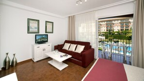 View from room - Leo Islamar (Lepe)