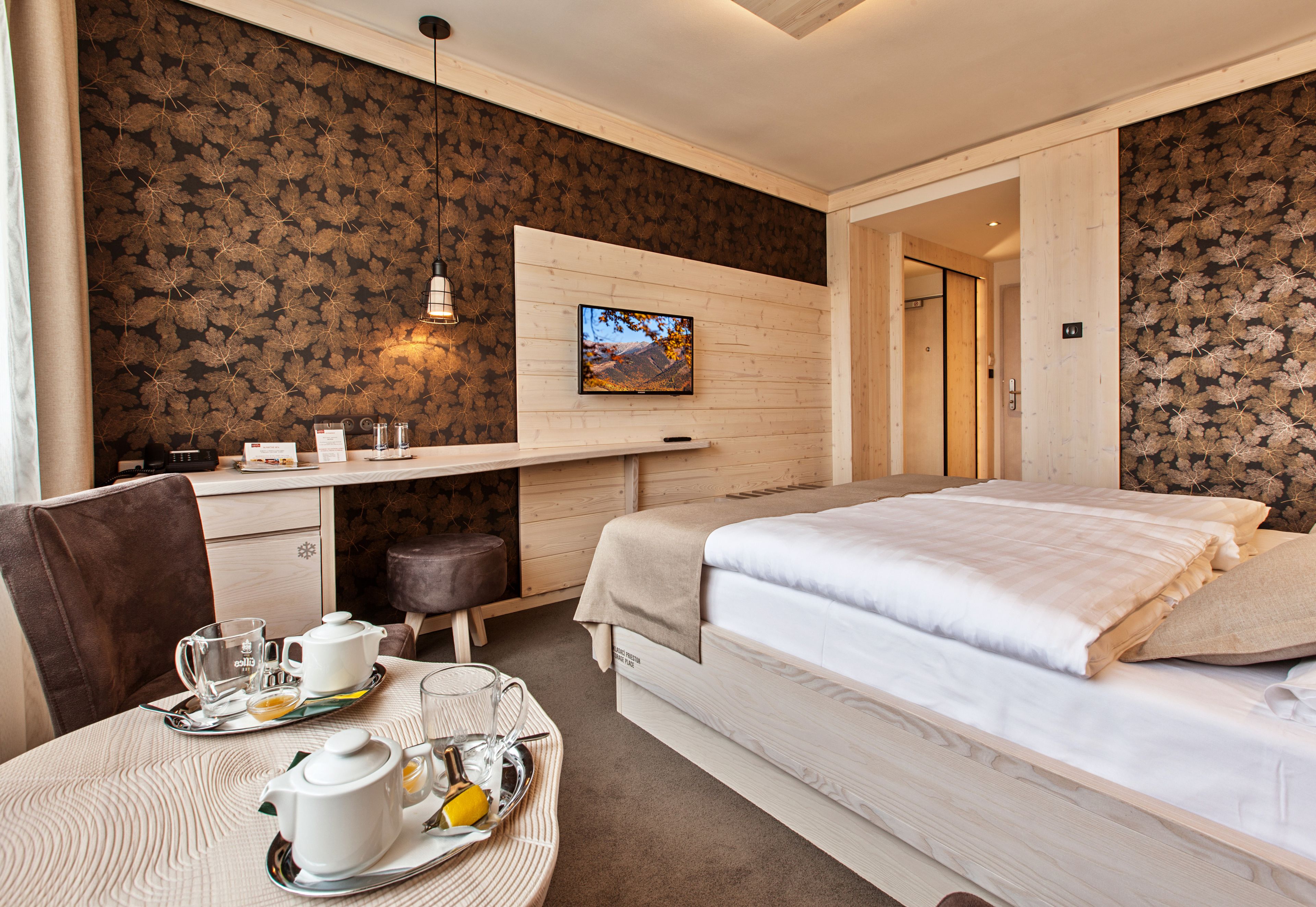 classic double or twin room | 1 bedroom, memory-foam beds, minibar, in-room safe