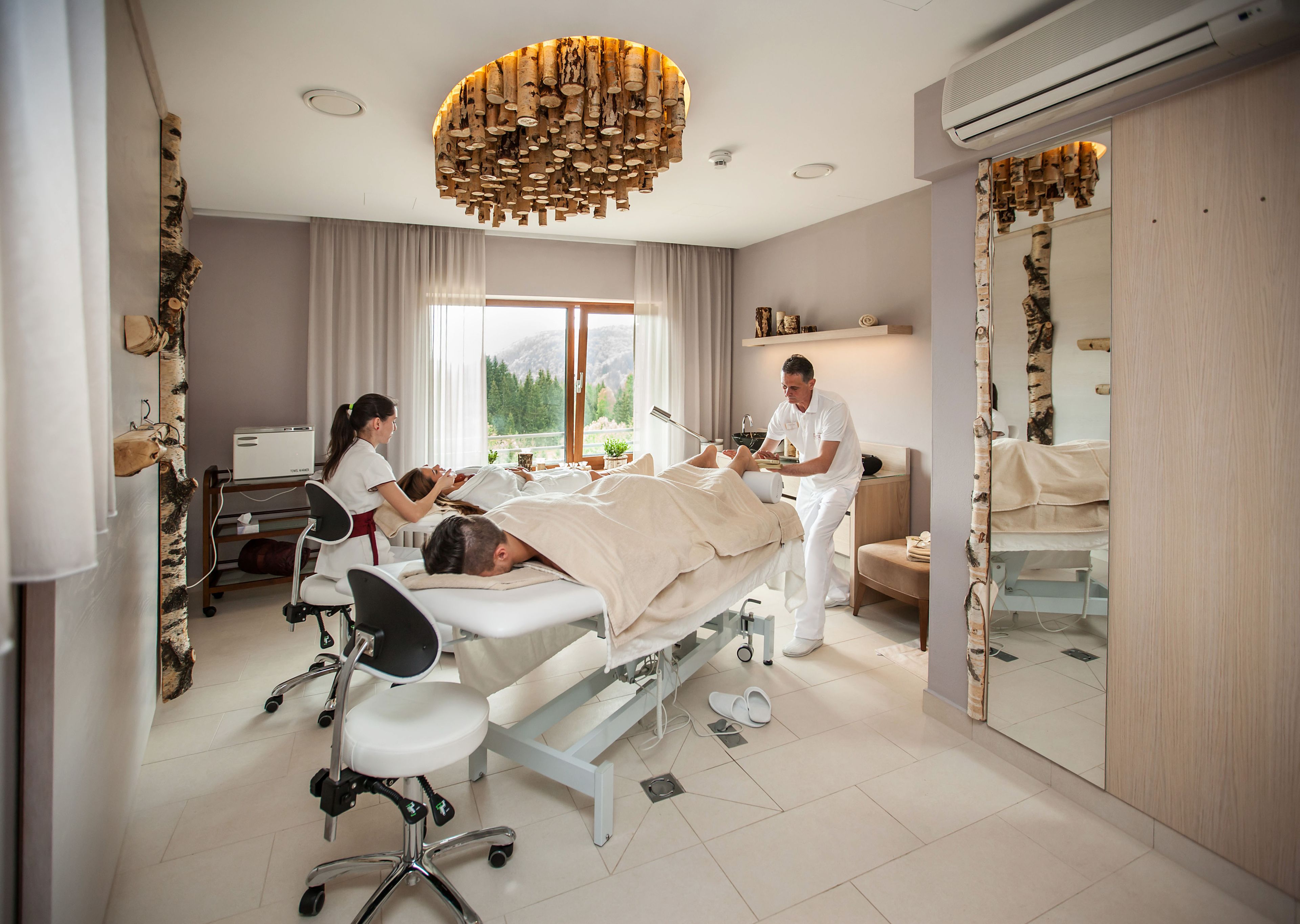 couples treatment room(s), sauna, steam room, body treatments