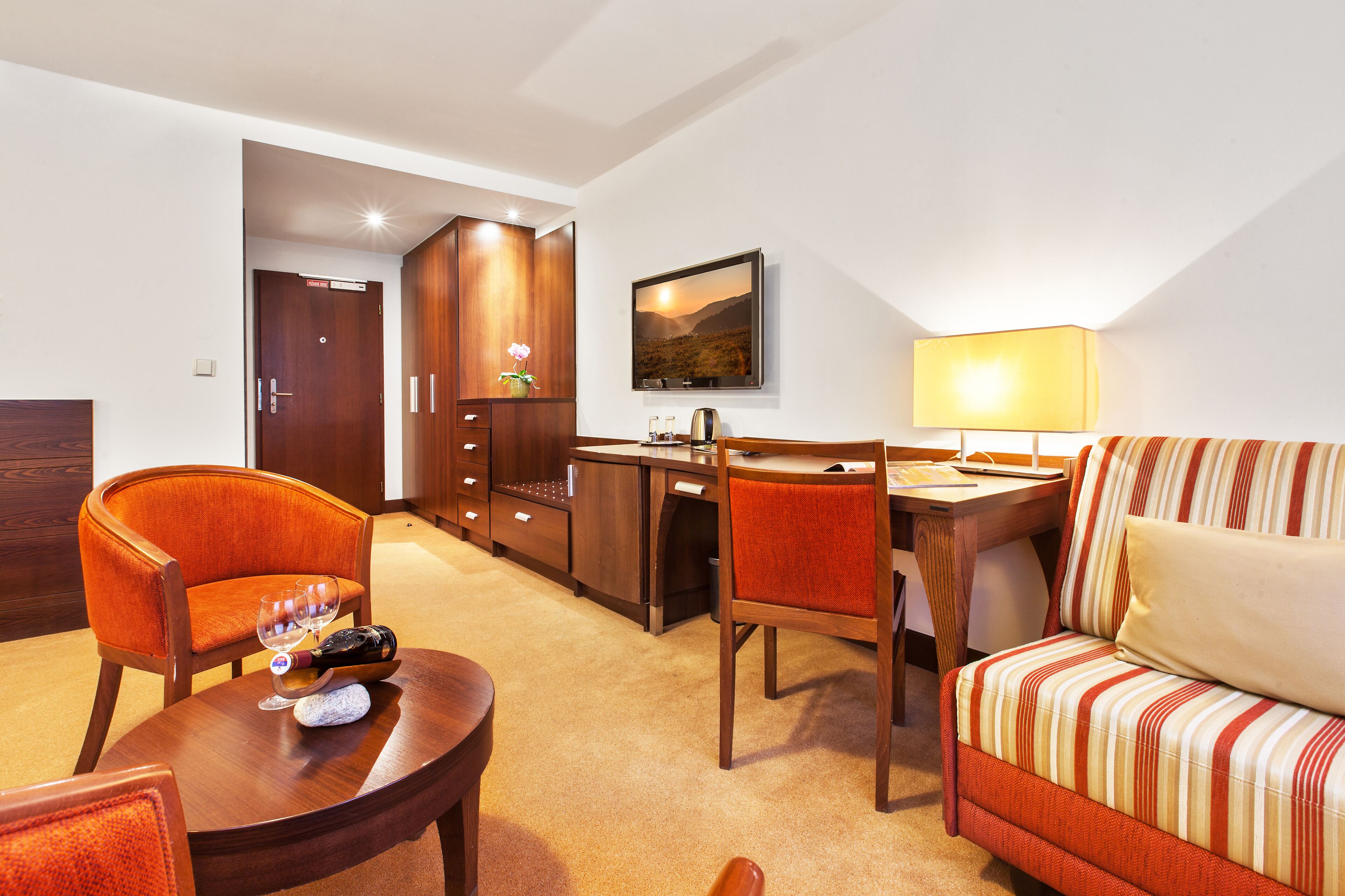 junior double room | 1 bedroom, memory-foam beds, minibar, in-room safe