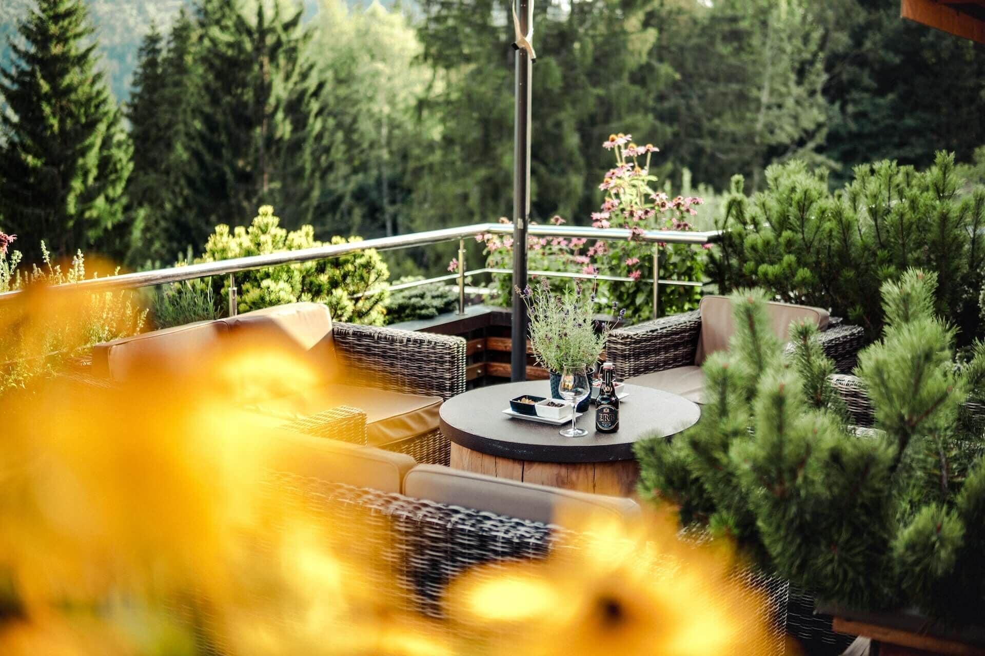 Coin salon dans le hall