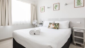 家庭公寓 | 熨斗/熨衫板、嬰兒床 (收費)、免費 Wi-Fi、床單