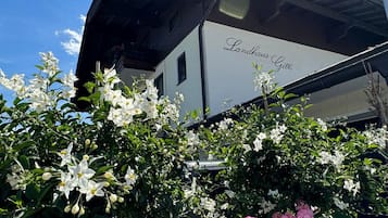 住宿正面