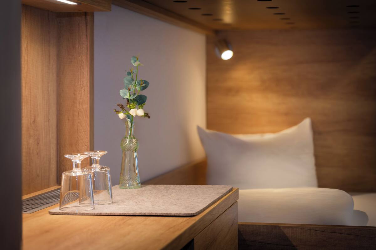 hypo-allergenic bedding, iron/ironing board, free wifi, bed sheets