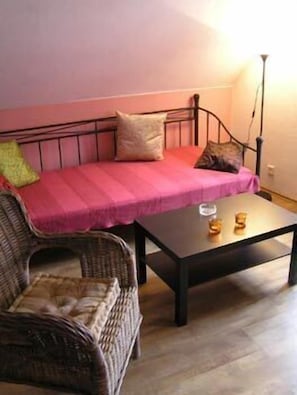 Double Room | Living area | TV - Pension Marie (Cesky Krumlov)