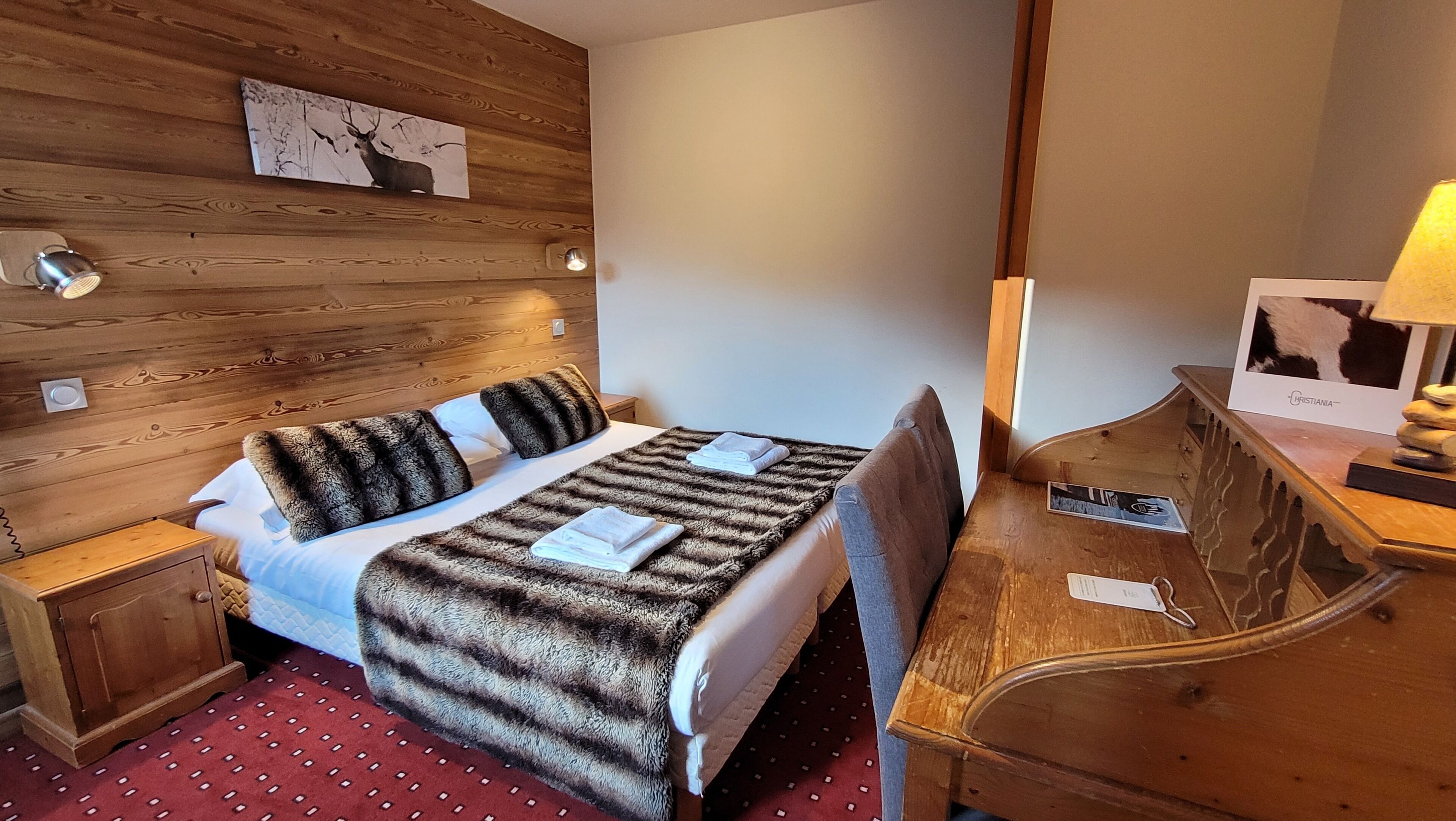 double or twin room | desk, soundproofing, iron/ironing board, free wifi