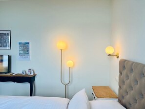 Hypo-allergenic bedding, cribs/infant beds, free WiFi, bed sheets - Lexow - Hotel an de Havenkant (Toenning)