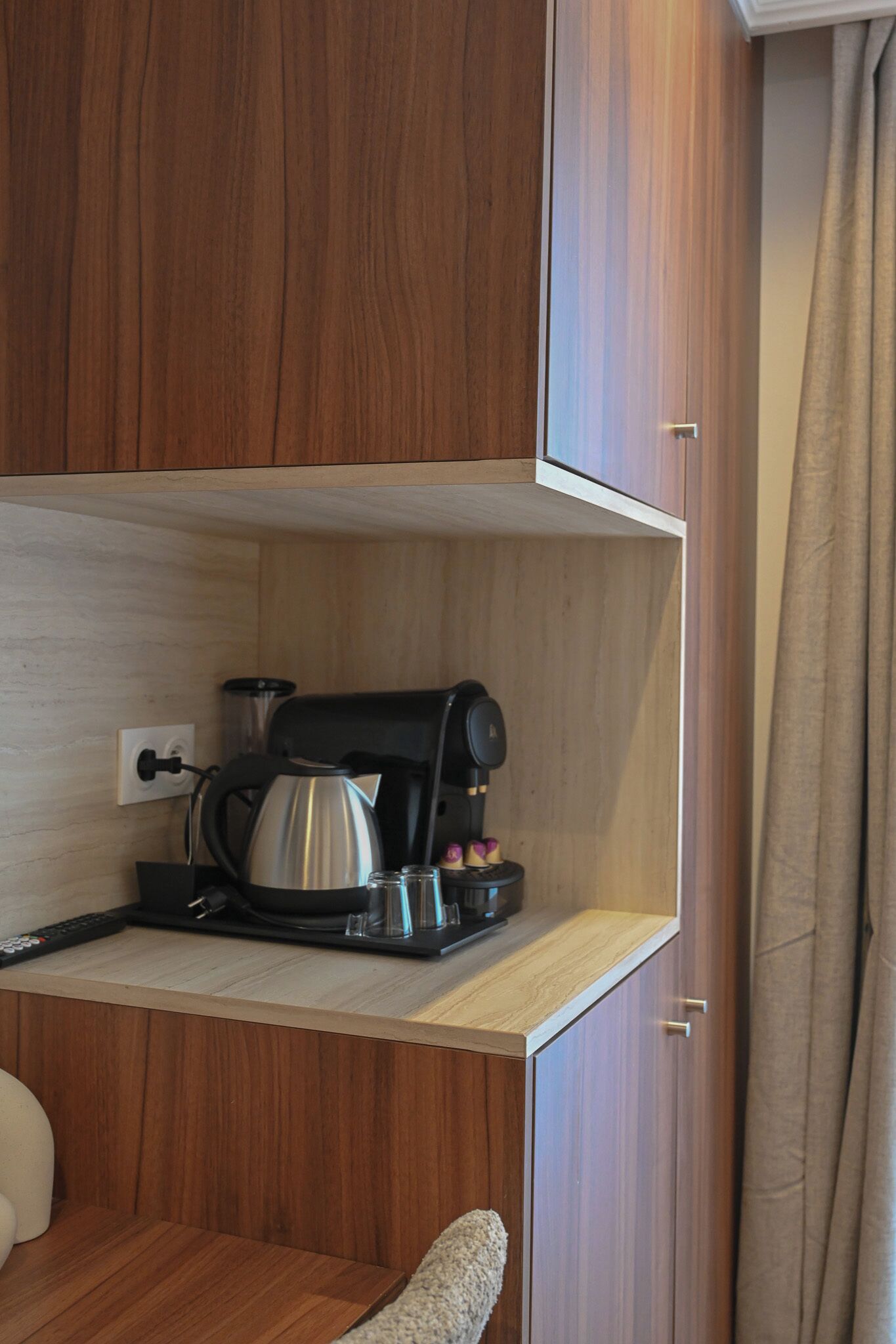 Chambre Double "La muse" | Työpöytä, pimennysverhot, silitysrauta/-lauta, ilmainen Wi-Fi