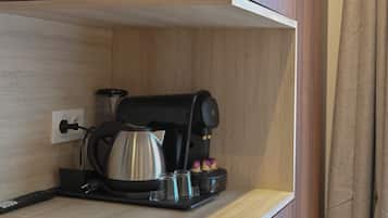 Chambre Double "La muse" | Bureau, rideaux occultants, fer et planche à repasser, Wi-Fi gratuit