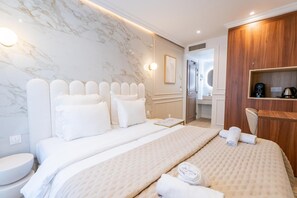 Desk, blackout curtains, iron/ironing board, free WiFi