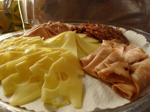 Daily buffet breakfast for a fee - Hotel Diana (Lucca)