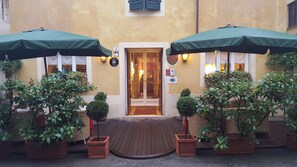 Reception - Hotel Diana (Lucca)