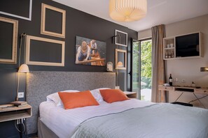 Classic-Zimmer, 1 Queen-Bett, Nichtraucher | Hochwertige Bettwaren, Schreibtisch, schallisolierte Zimmer