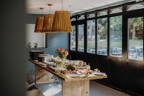 Morgenmadsbuffet hver dag mod et gebyr