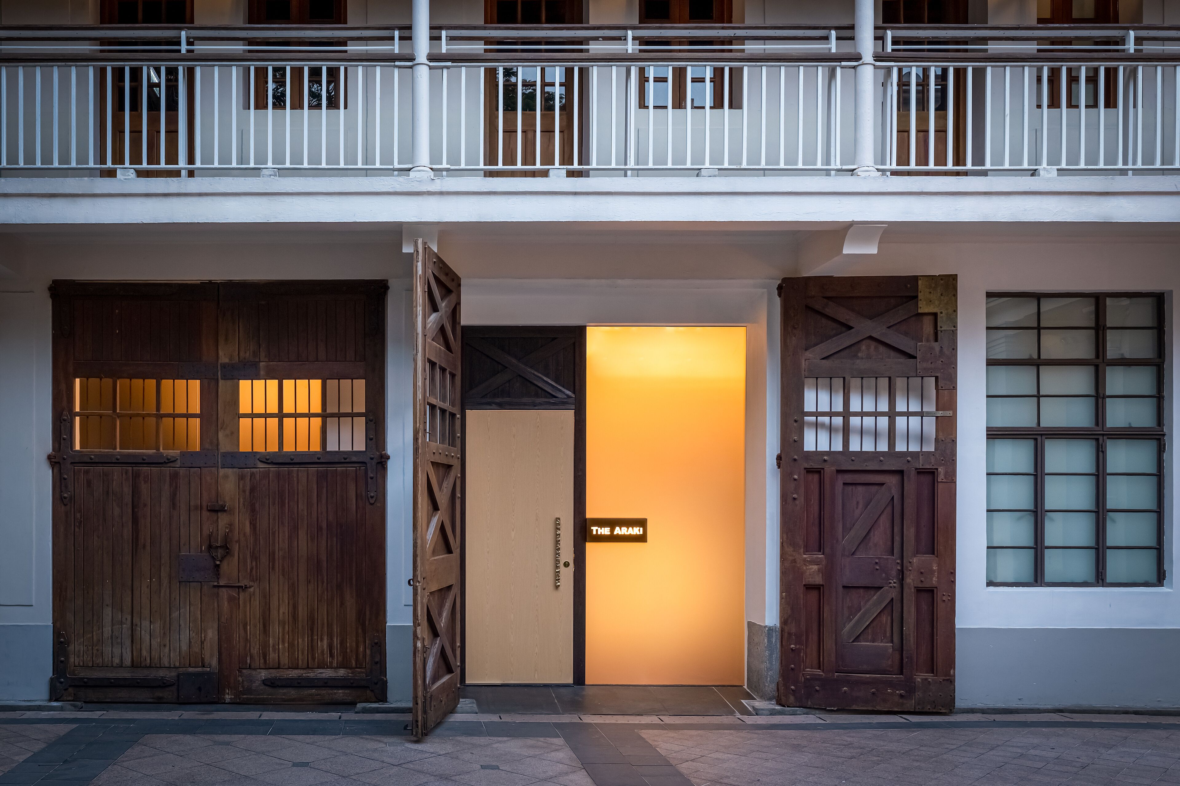 4 restaurants, lunch, dinner served; international cuisine