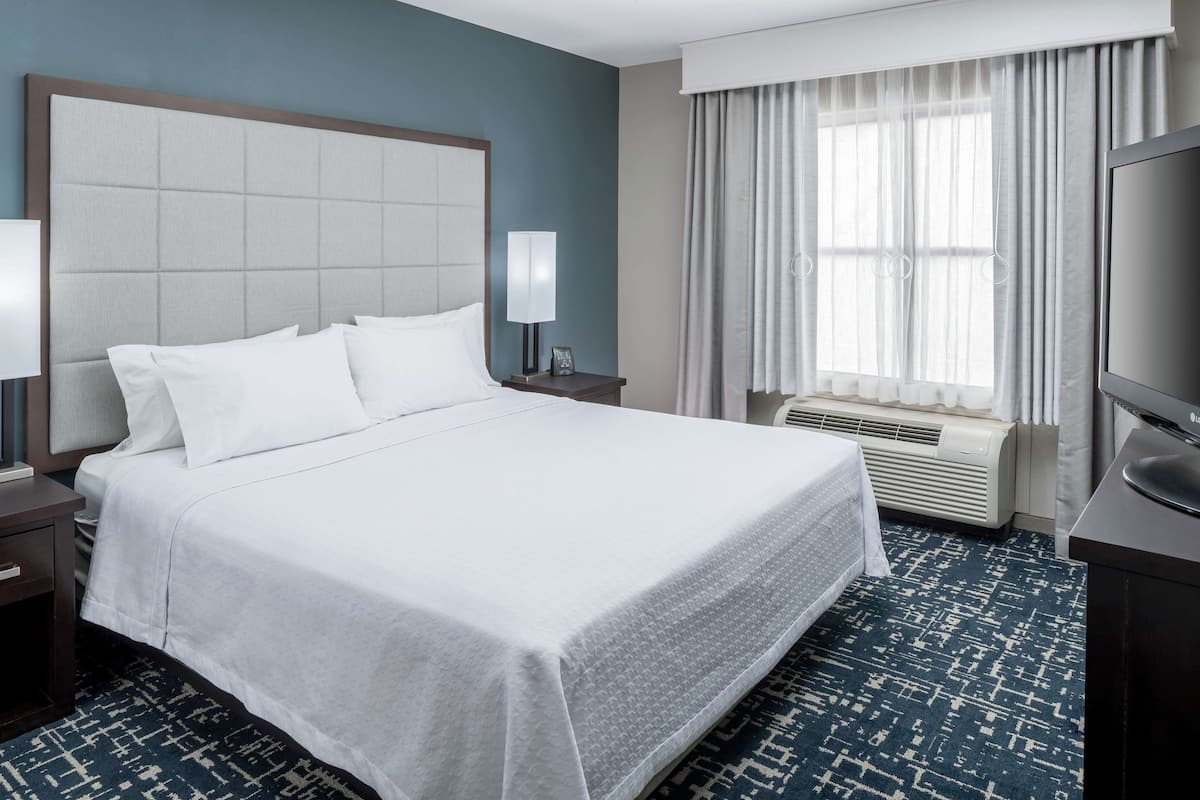 in-room safe, laptop workspace, free wifi, bed sheets