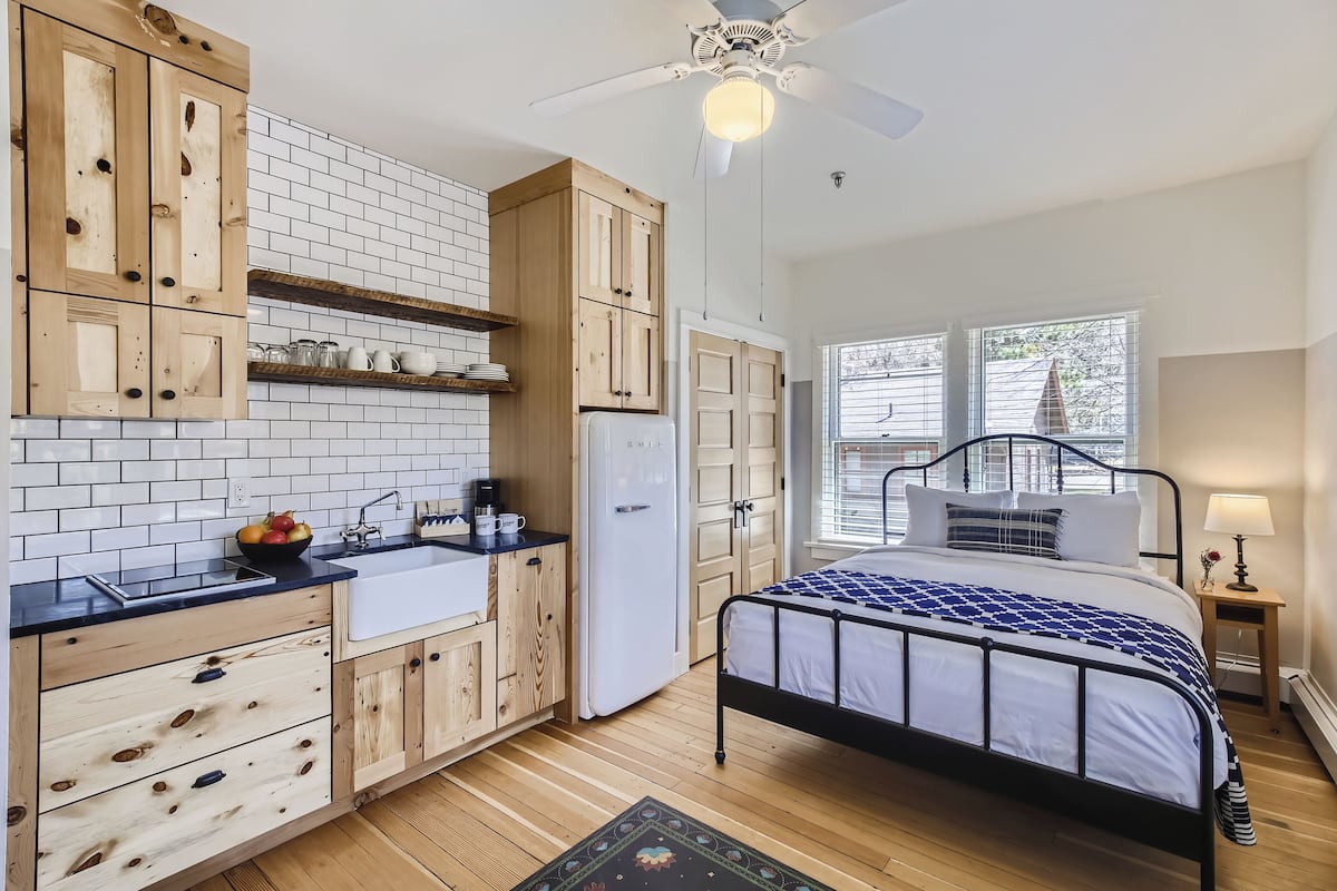Studio suite | 1 slaapkamer, hypoallergeen beddengoed, individueel gedecoreerd