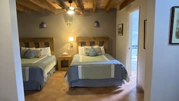 Master Suite | Ferros/tábuas de passar roupa, Wi-Fi de cortesia, roupa de cama