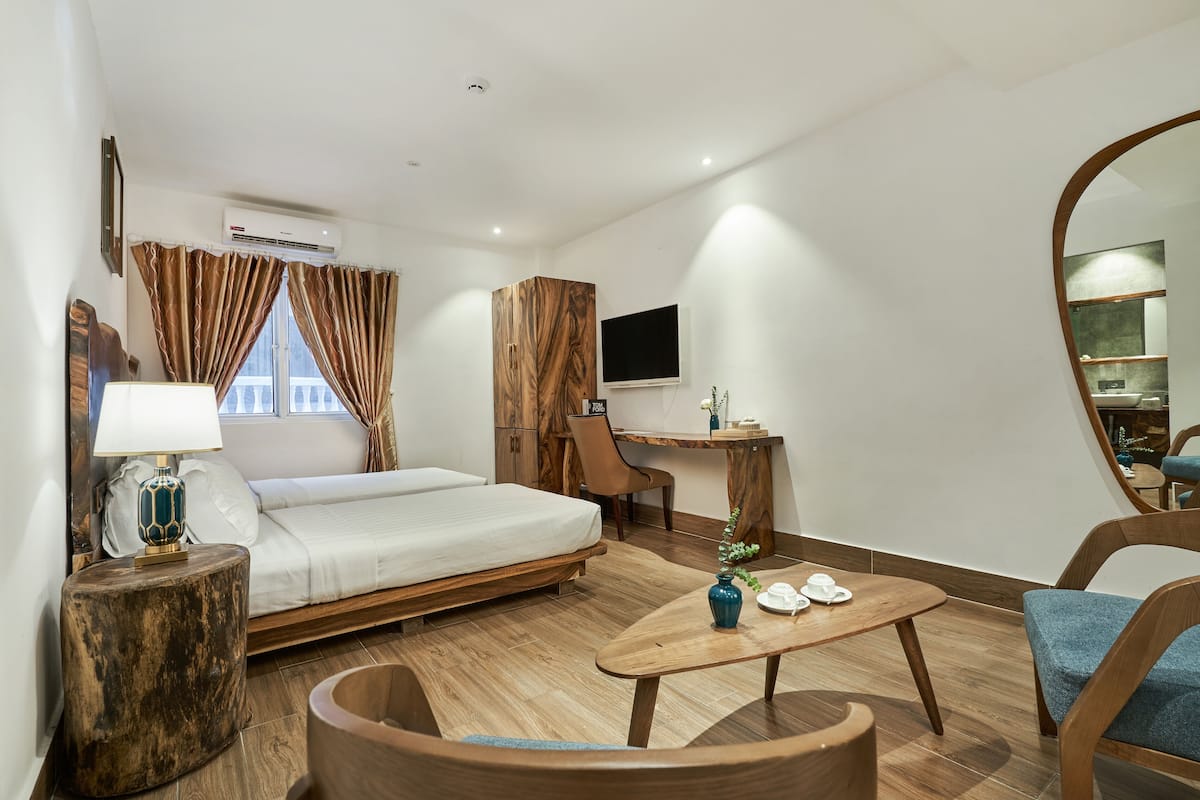 Sky Double Room | Minibar, in-room safe, desk, laptop workspace