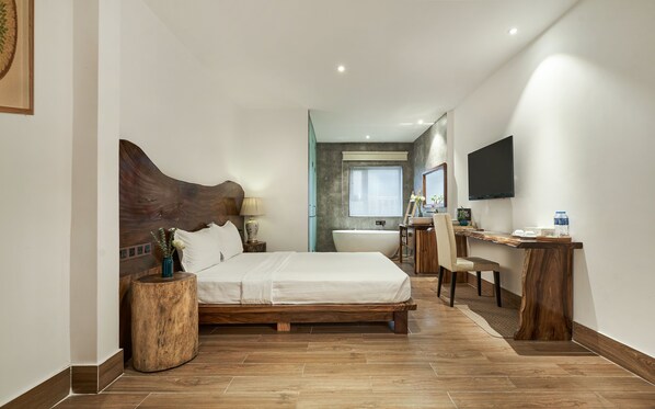 Sky Double Room | Minibar, in-room safe, desk, laptop workspace