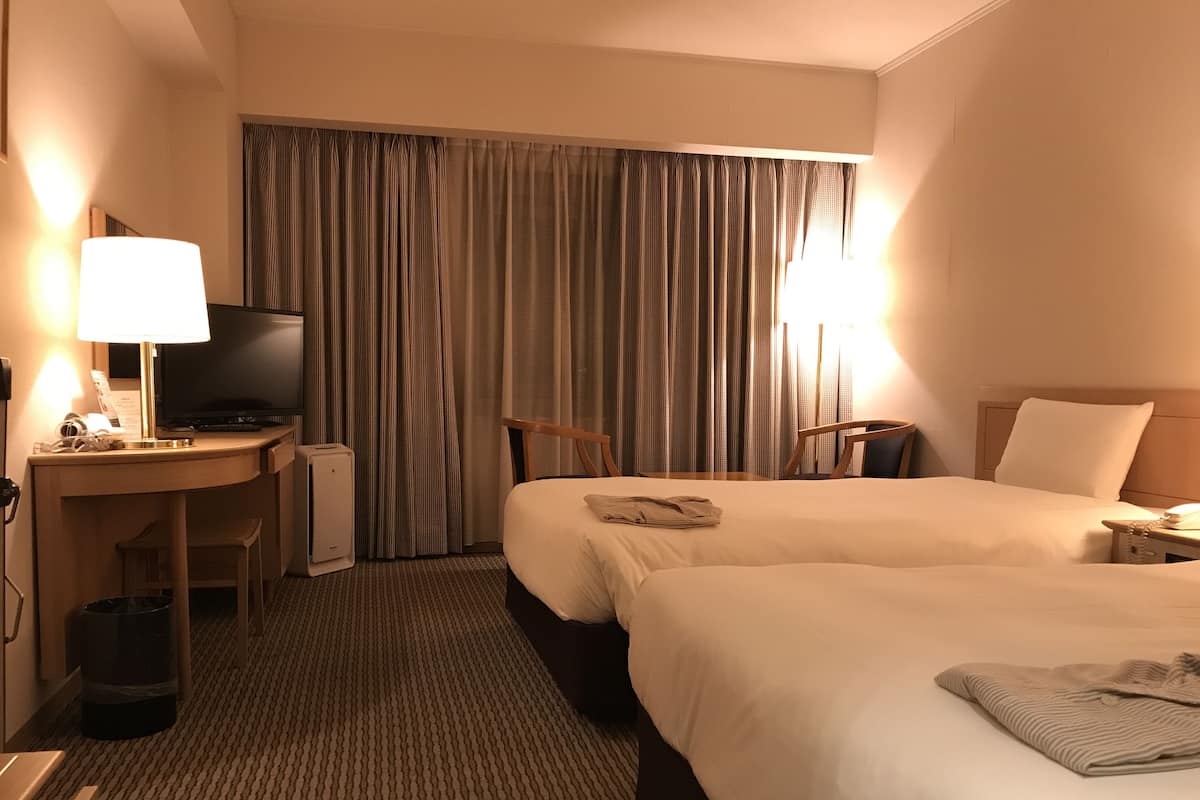 Twin Room | In-room safe, desk, blackout curtains, iron/ironing board