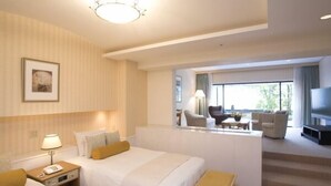 In-room safe, desk, blackout drapes, iron/ironing board (on request)
