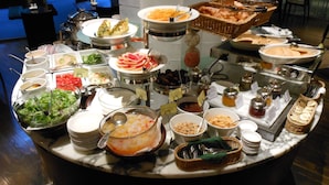 Unclassified image, 2 of 30, button - Hotel Leopalace Hakata (Fukuoka)