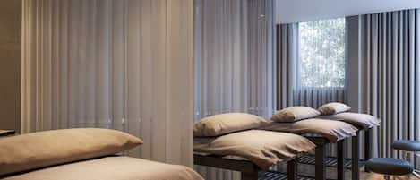 Lichaamsbehandelingen, Zweedse massages, massage op het strand