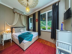 Standard Double Room | Literie hypoallergénique, minibar, coffres-forts dans les chambres