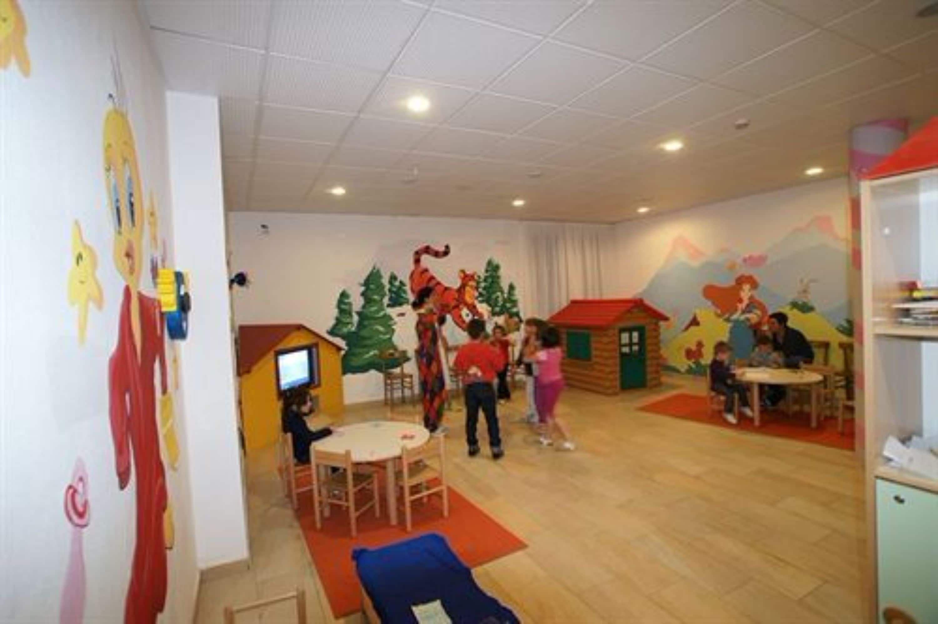 children’s play area – indoor