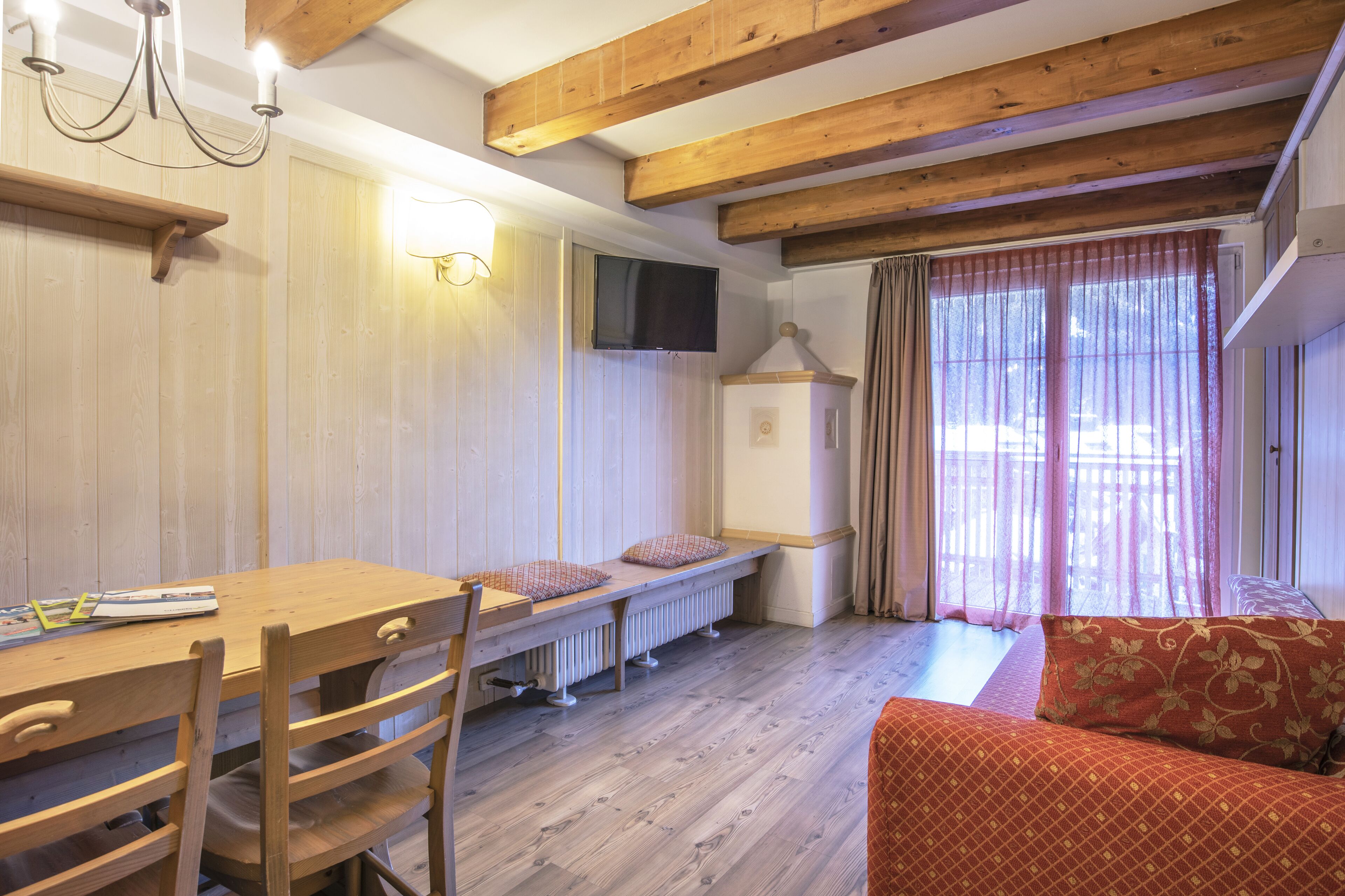 superior apartment, 1 bedroom | living area | 32-inch flat-screen tv with satellite channels, tv