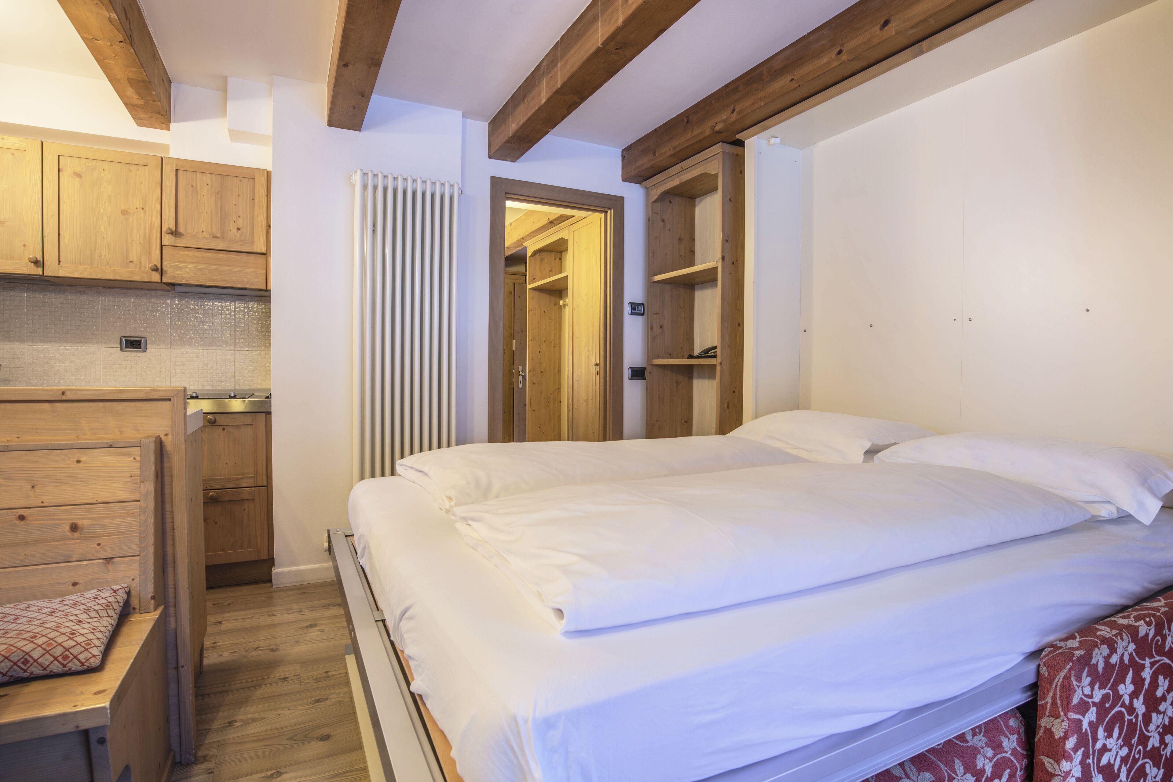 in-room safe, desk, blackout curtains, free wifi