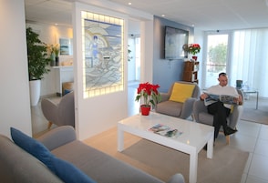 Sala de estar en el lobby