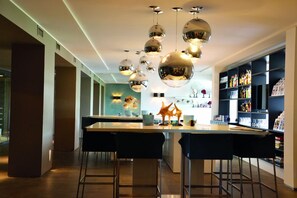 Bar (en el alojamiento)