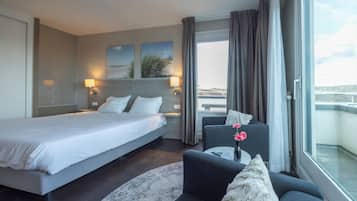 Comfort Double Room, Terrace | In-room safe, desk, blackout curtains, iron/ironing board