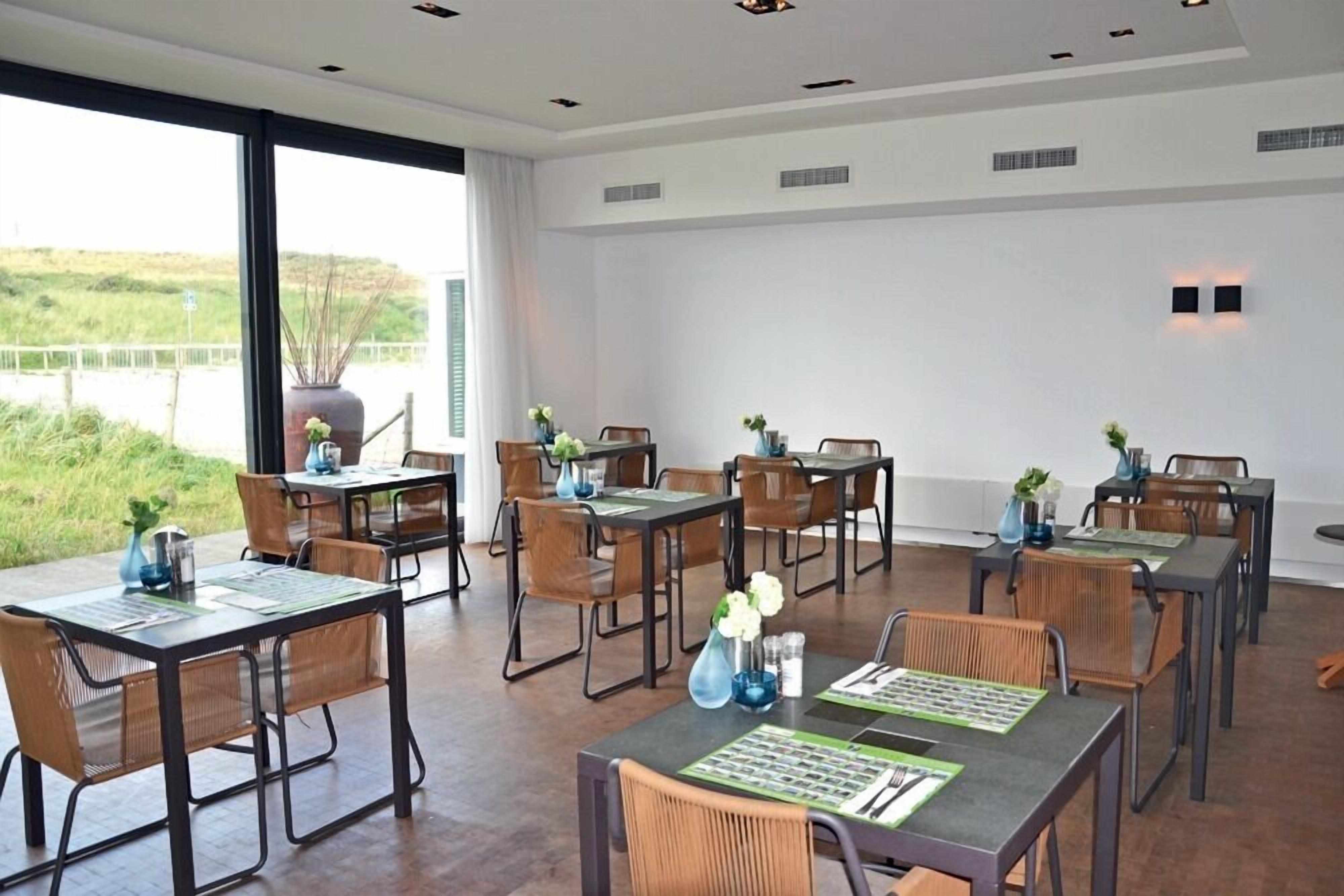 Bữa sáng kiểu Âu hàng ngày (18.50 EUR/mỗi người) 