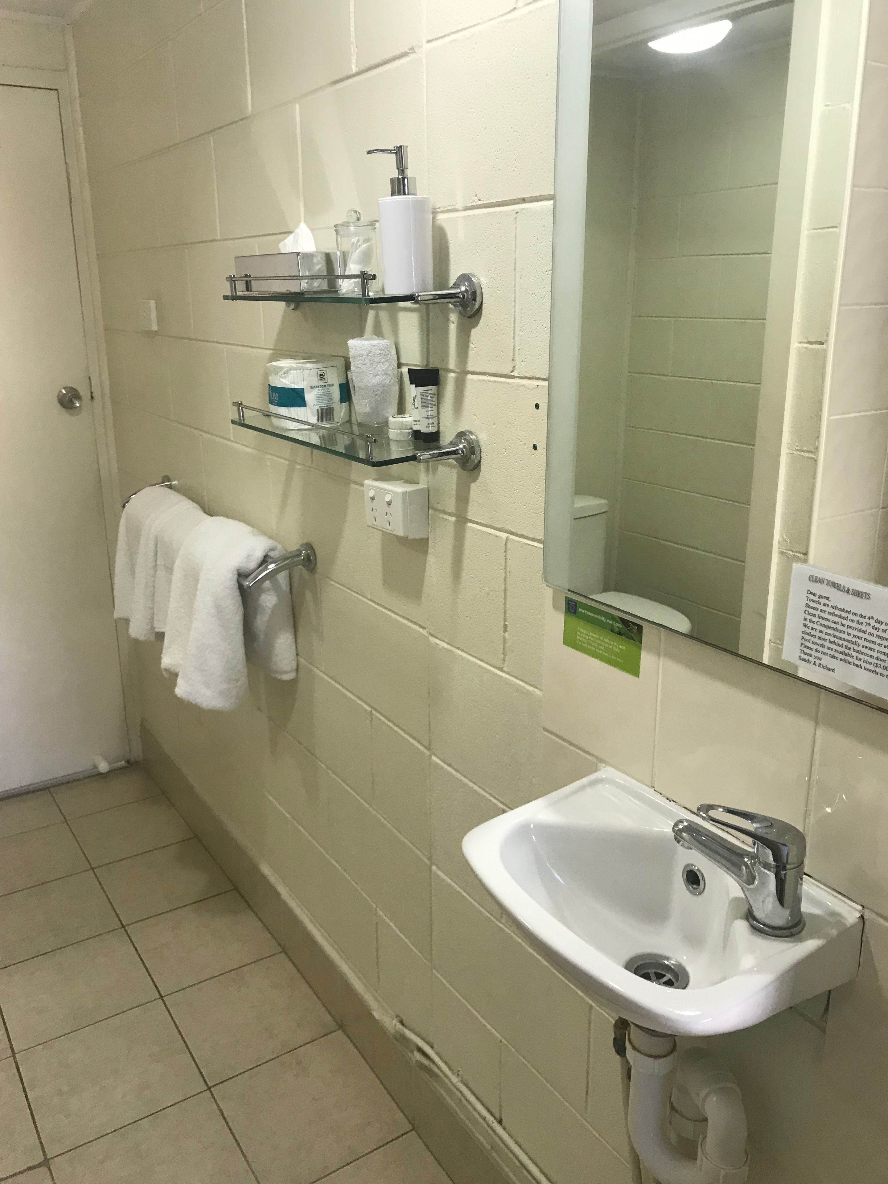 economy double  | room amenity