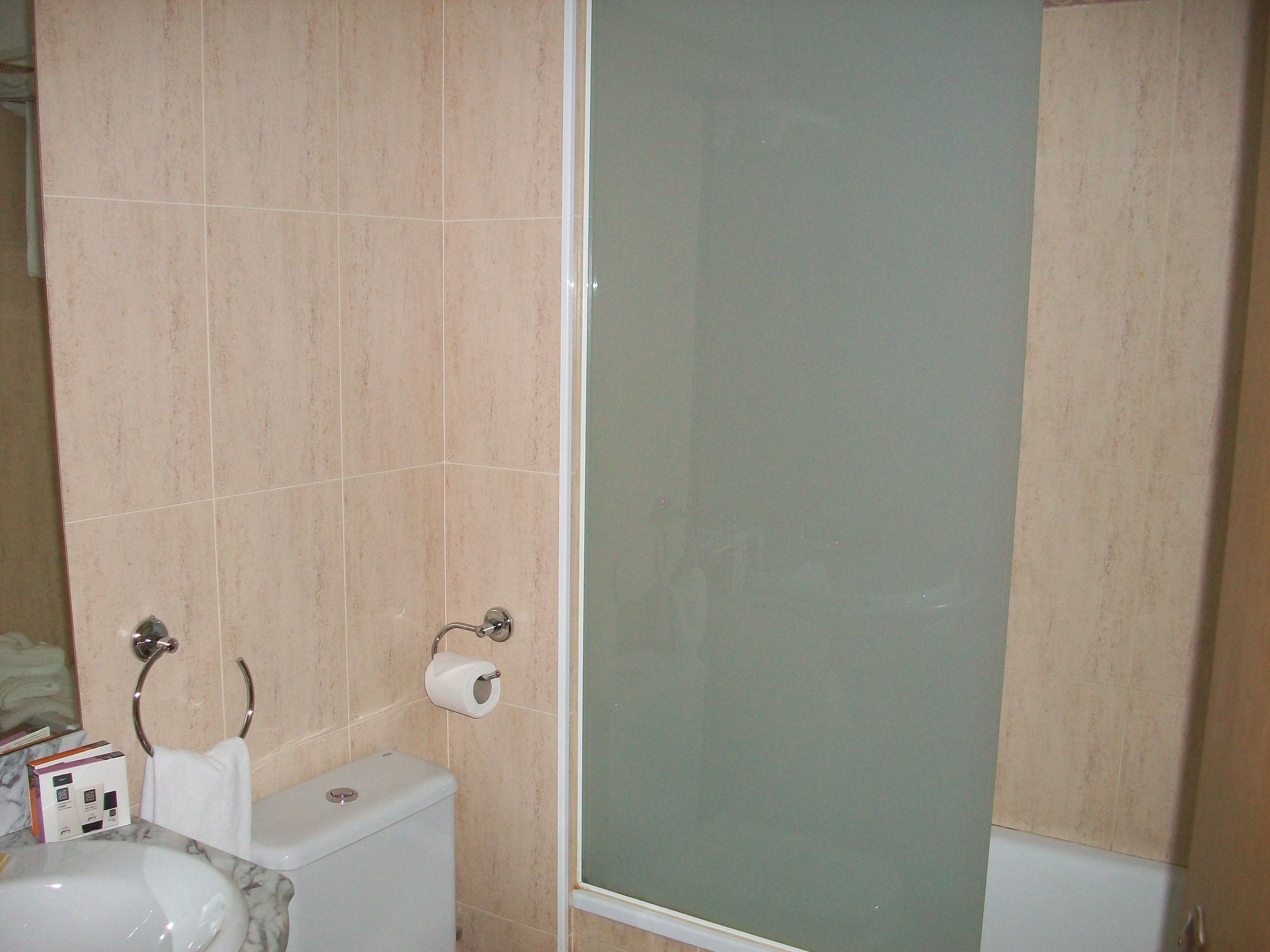 basic double room, 2 single beds | bathroom | hair dryer, towels