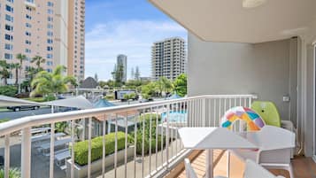 2 Bedroom Apartment | Terrace/patio