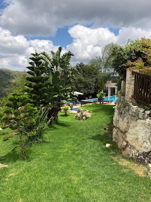 Property grounds - Demetriou Paradisos Hills (Lysos)