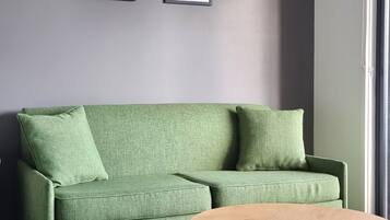 Executive-Studio, Balkon (Spa) | Schreibtisch, Verdunkelungsvorhänge, Bügeleisen/Bügelbrett