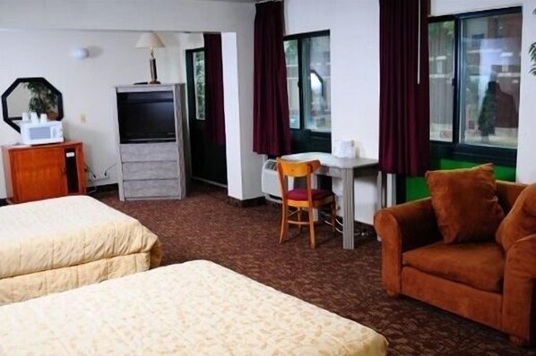 Double Room, 2 Double Beds