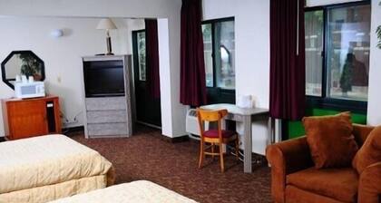 Amber Inn