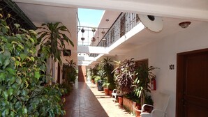 Unclassified image, 3 of 27, button - Cabo Cush Hotel (Cabo San Lucas)
