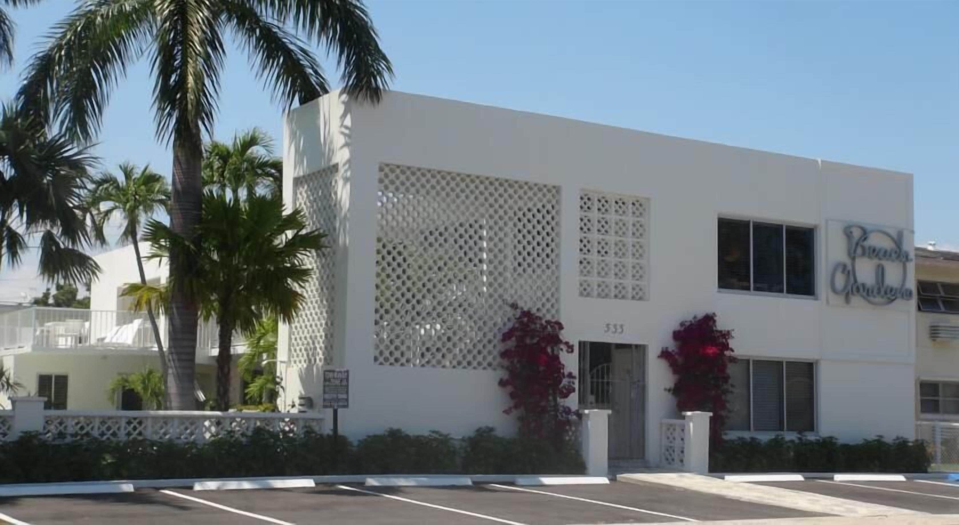 Photo - Beach Gardens