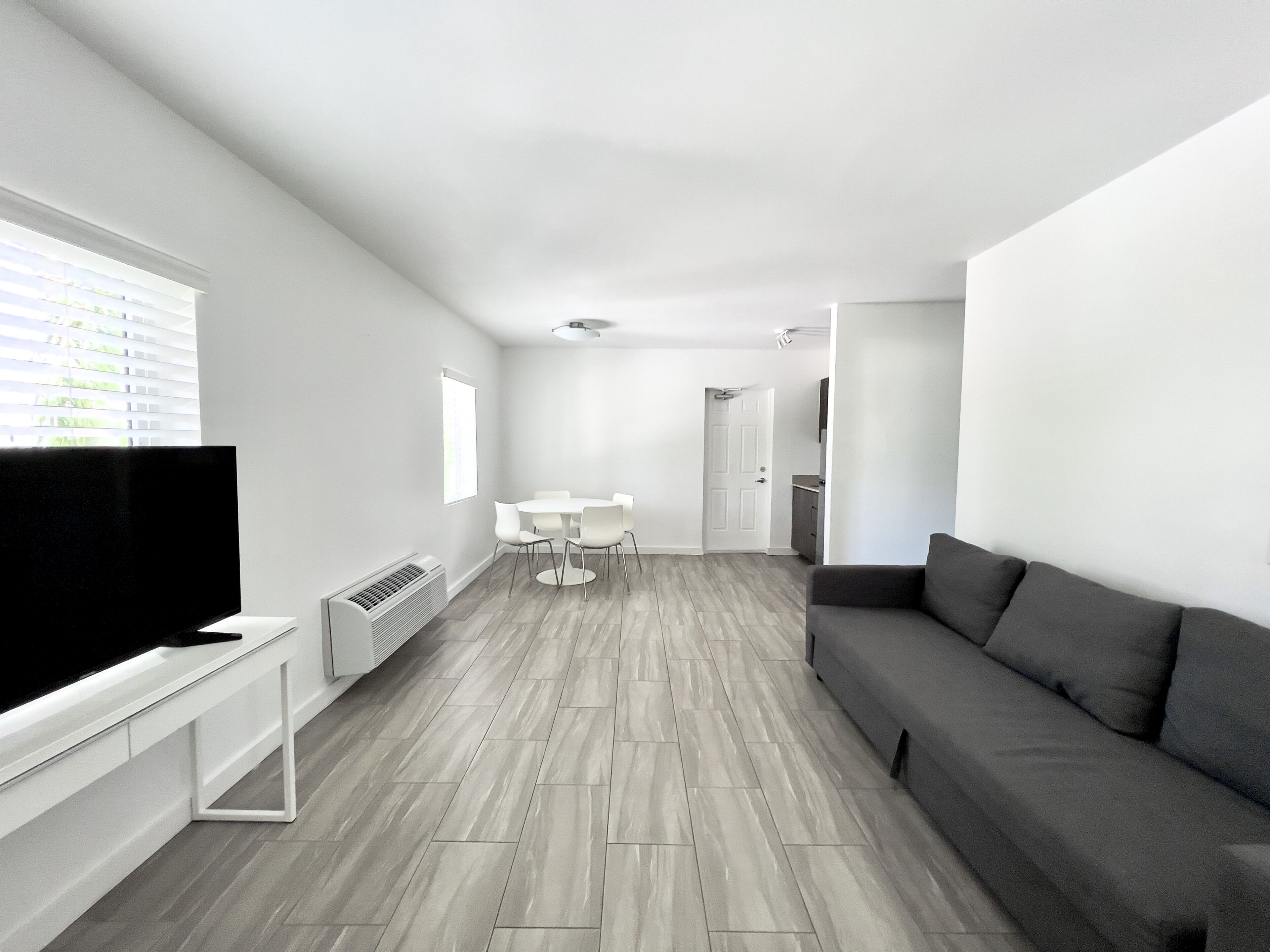 Photo - Beach Gardens