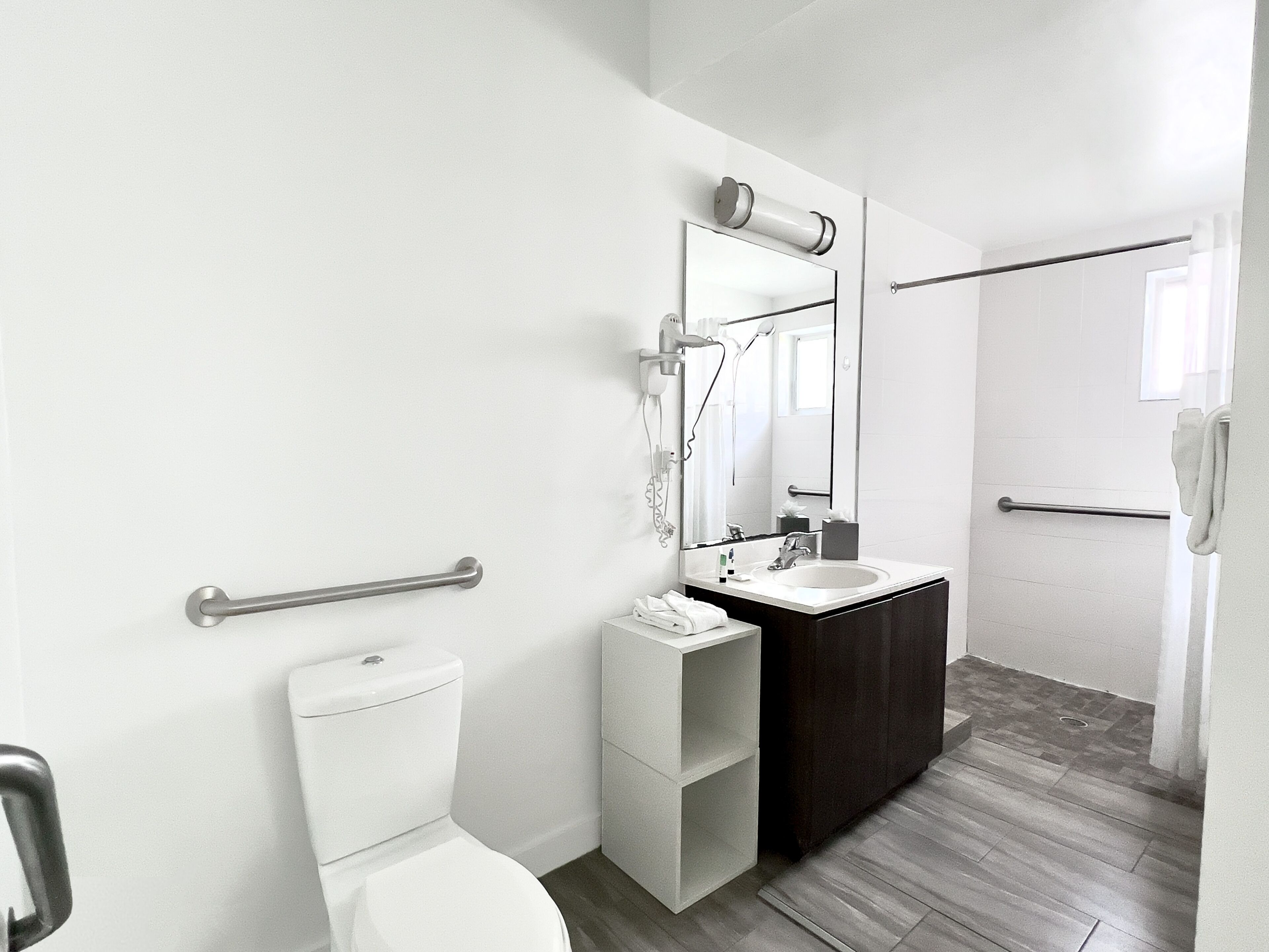 Photo - Beach Gardens