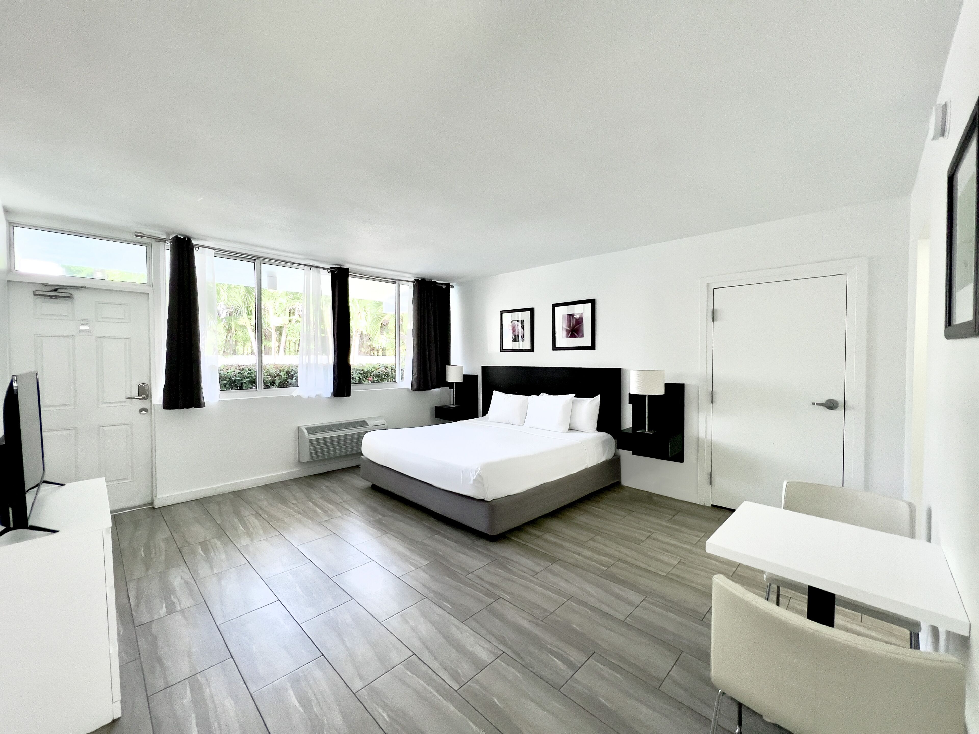 Photo - Beach Gardens